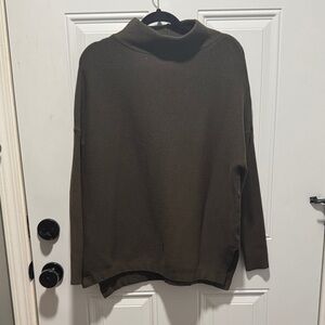 Lillusory Army Green Mock TurtleNeck Sweater